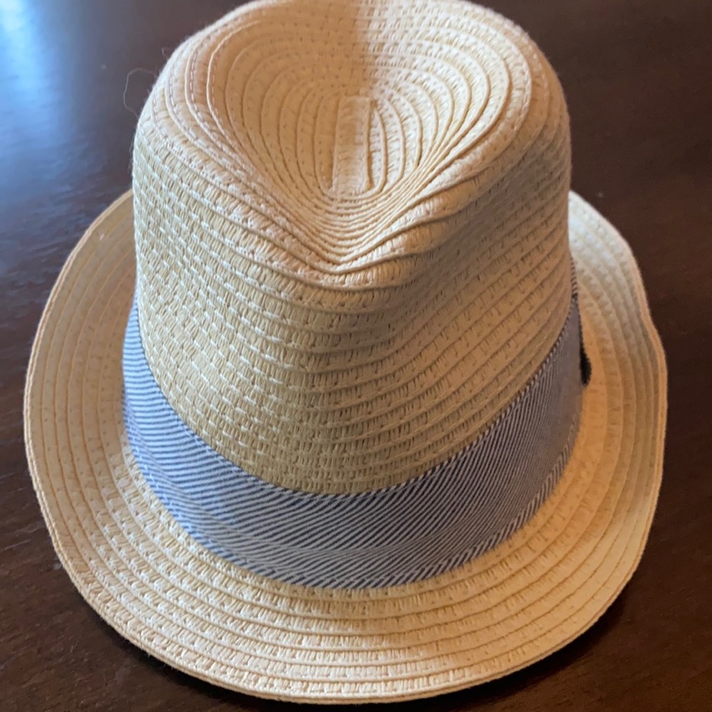 Fedora, 0-6 months